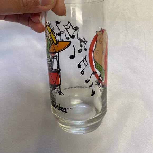 Vintage 1985 Theodore The Chipmunks Collectors Drinking Glass - Picture 4 of 12